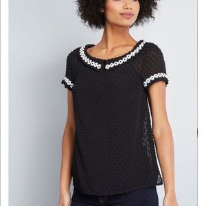 Modcloth sheer lovely touches top daisies …